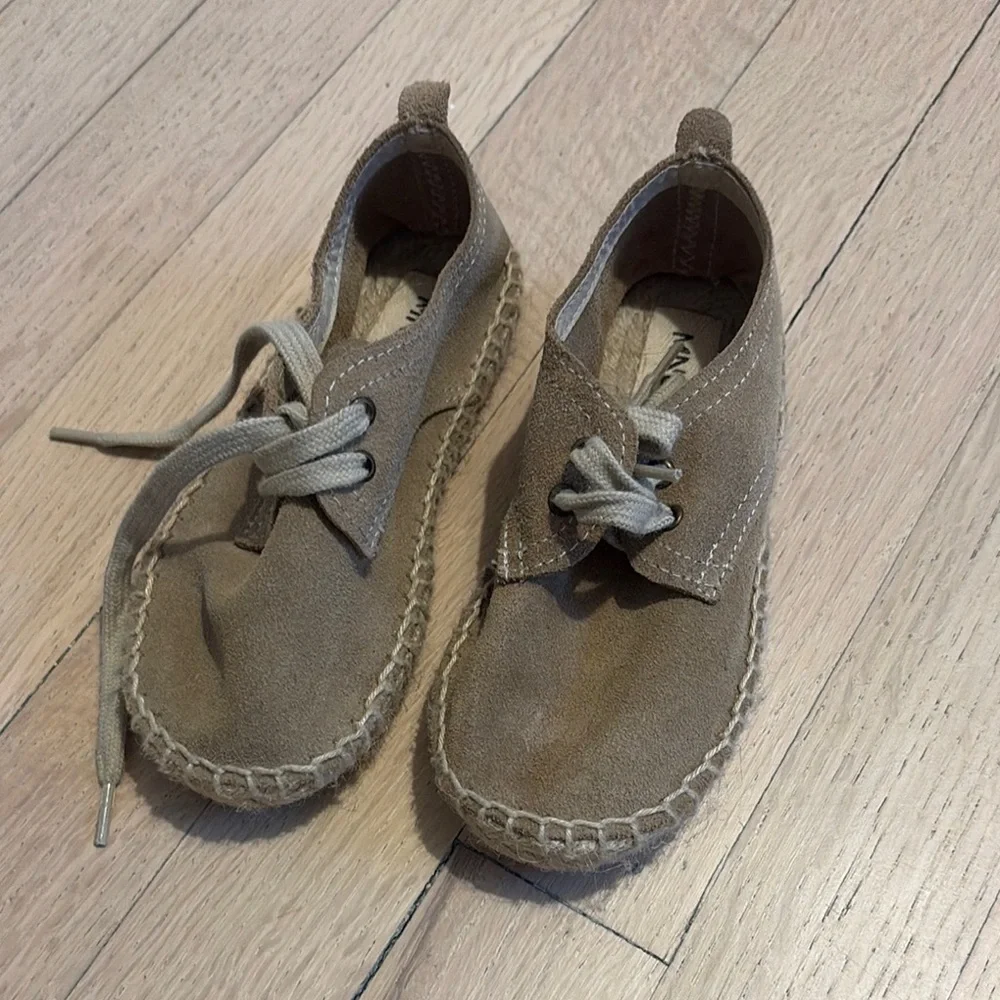 MNG Tan Kids Shoes Espadrille Size 25